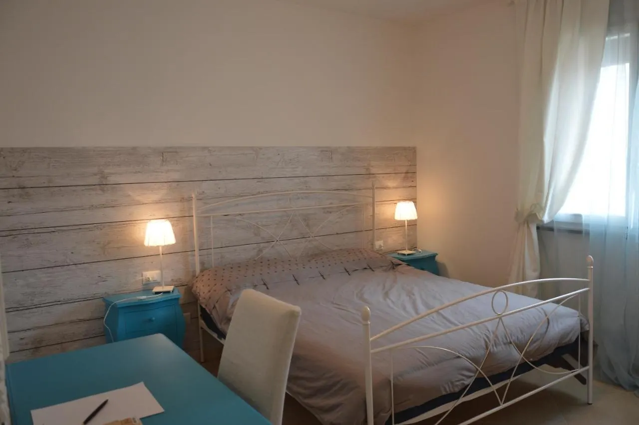 Salice Ottimo Trilocale Con Terrazza Pranzabile Apartment Marina di Castagneto Carducci