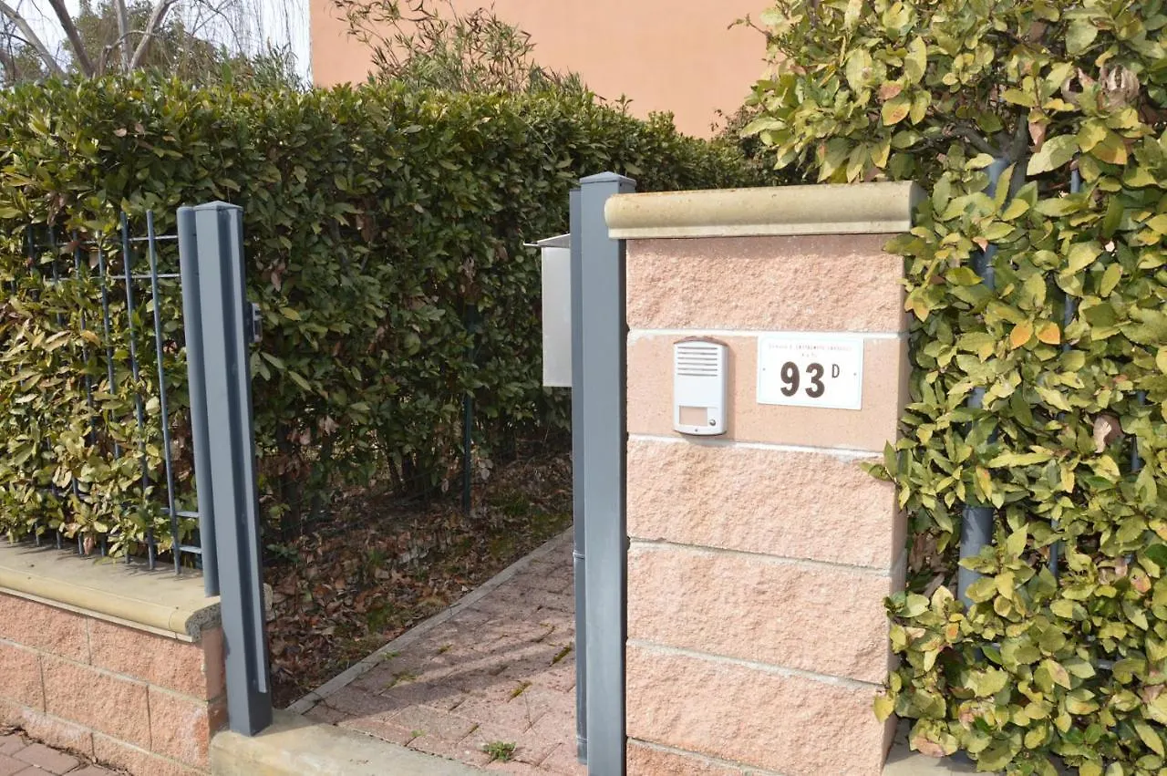 Salice Ottimo Trilocale Con Terrazza Pranzabile Apartment Marina di Castagneto Carducci Italy